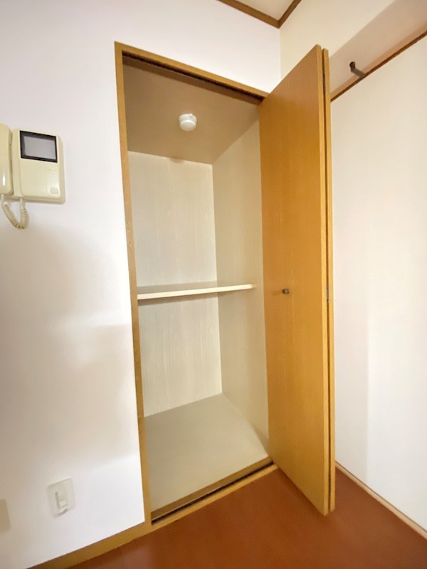 エトワール弐番街　壱号館 収納
