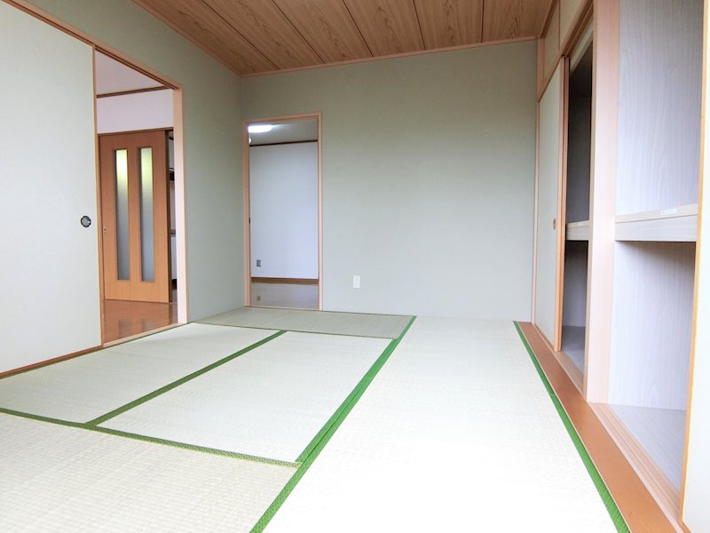エトワール弐番街　弐号館 収納