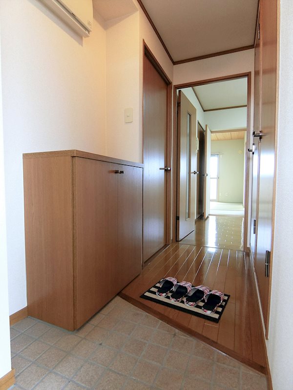 エトワール弐番街　弐号館 玄関
