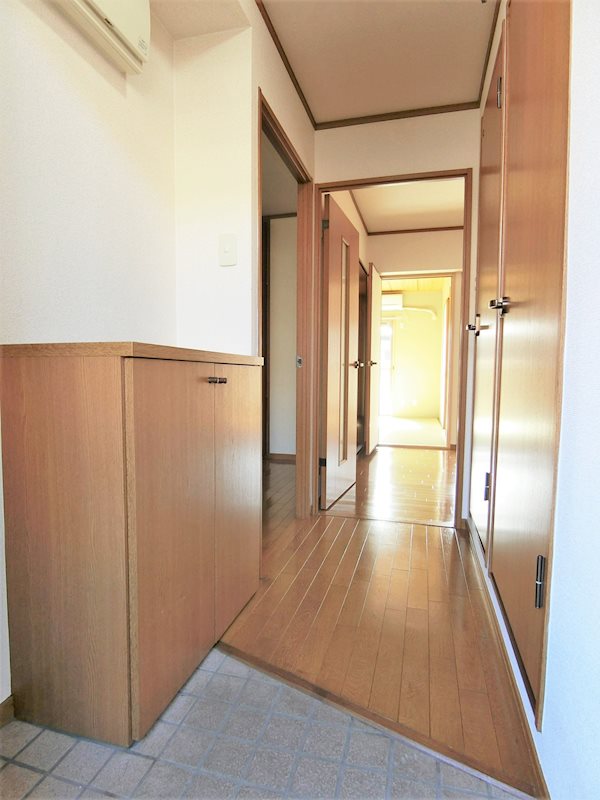 エトワール弐番街　弐号館 玄関