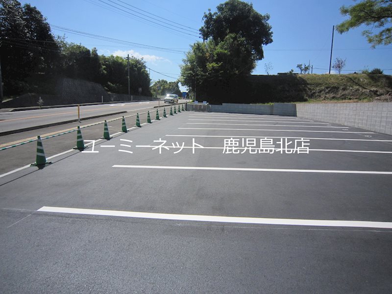 Espoir Maria 駐車場