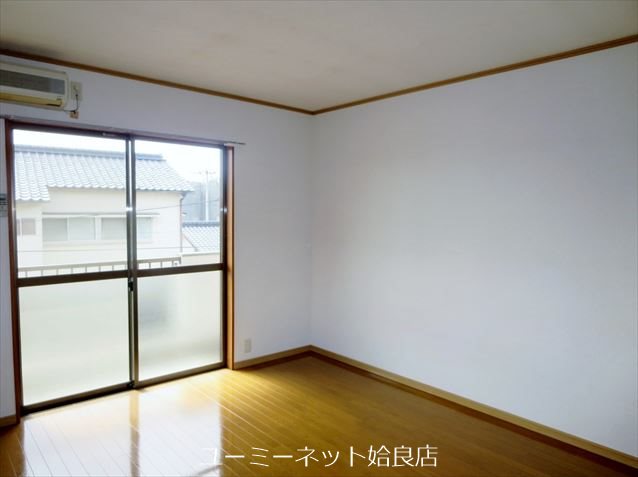 カミーリアアイラ リビング