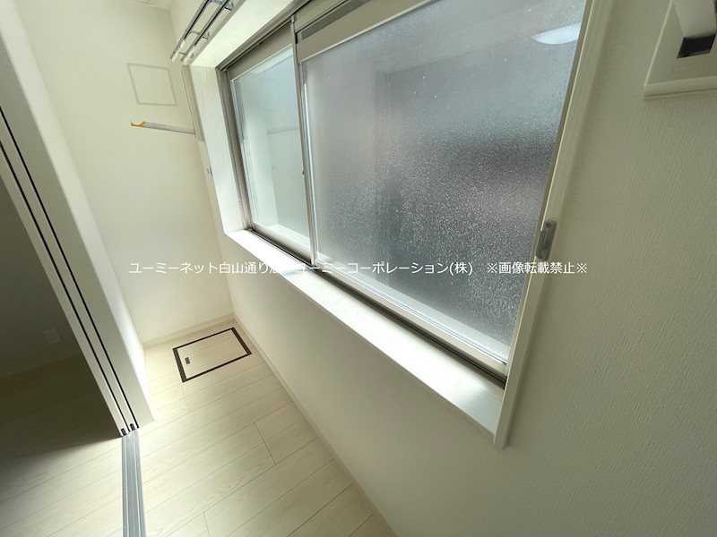 Amenity K ベランダ
