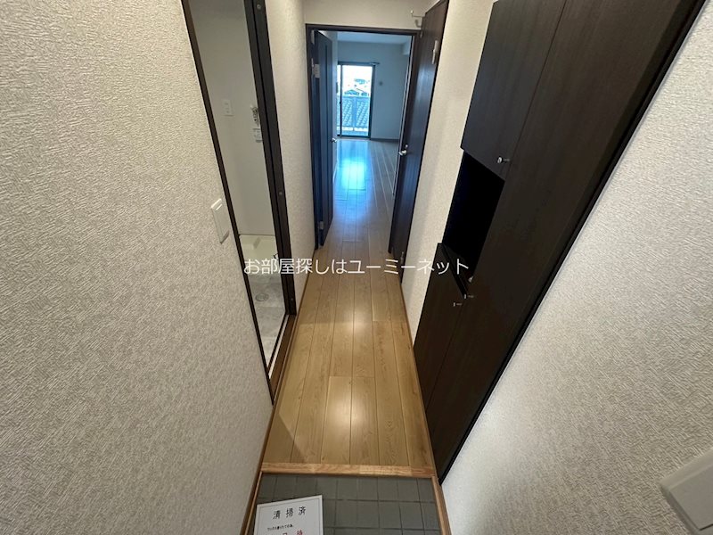 エステル 玄関