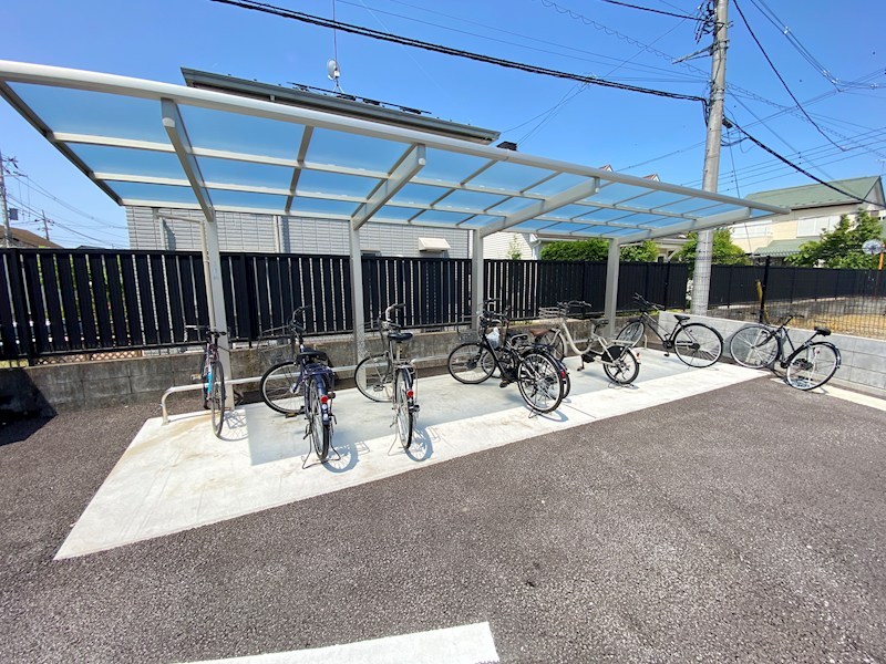 crea　M その他