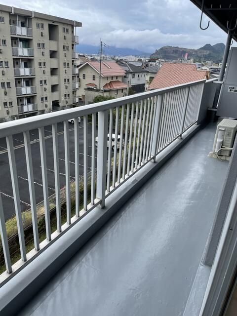 サルヴァトーレ吉原 ベランダ