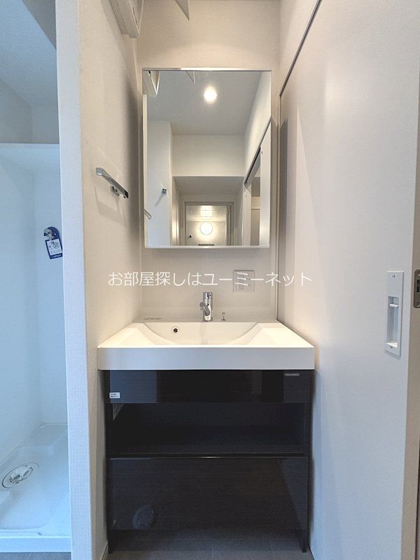 ＬＡＮＤＭＡＲＫ　ＮＩＳＨＩＤＡ　ＨＯＮＤＯＲＩ 洗面所