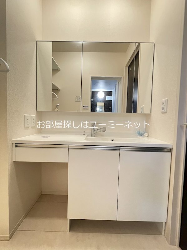 シャイン R 洗面所