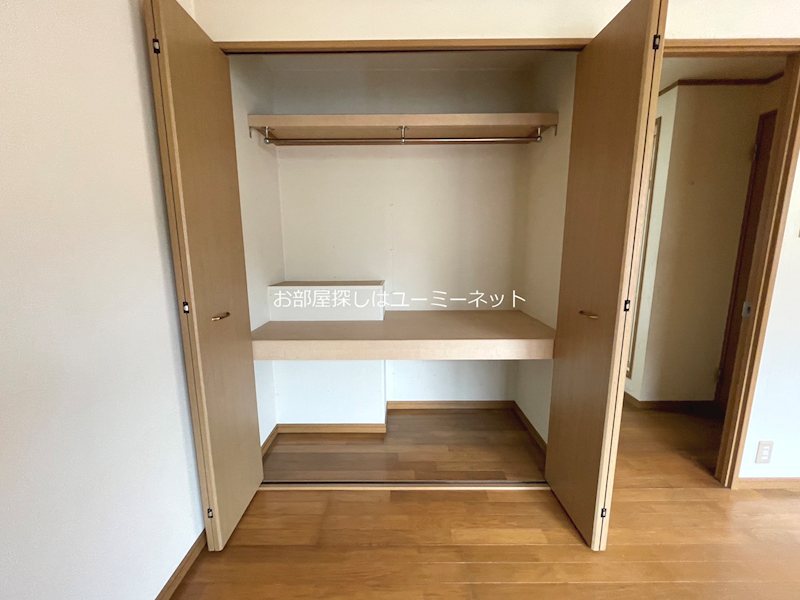 アーネスト下荒田  収納