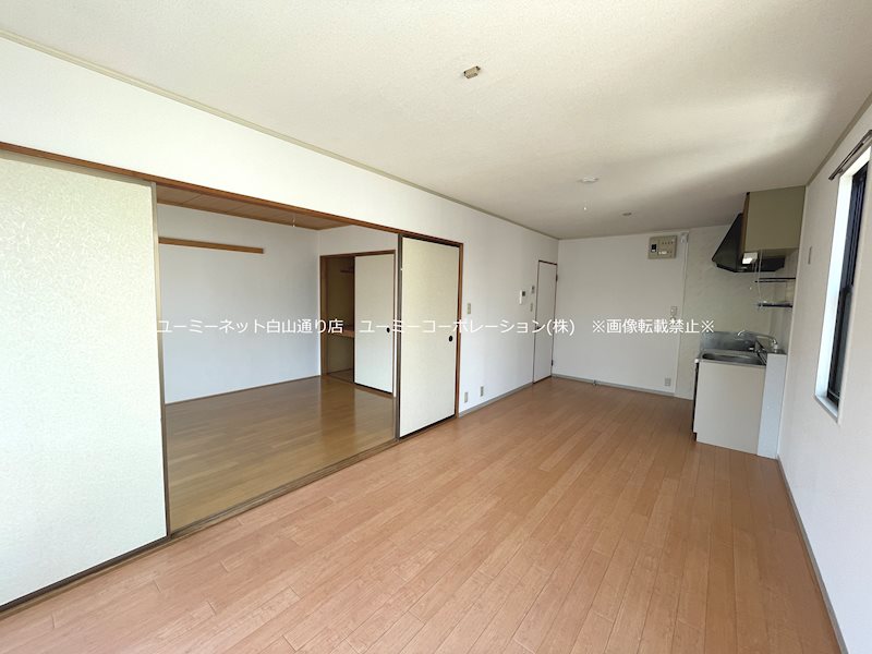 熊本県熊本市南区江越２丁目12-20 リビング