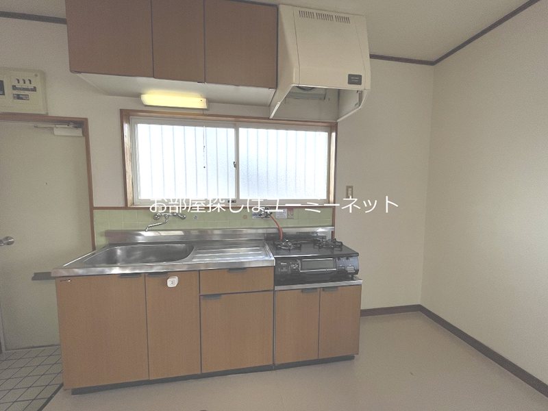 鹿児島県姶良市西餅田 キッチン