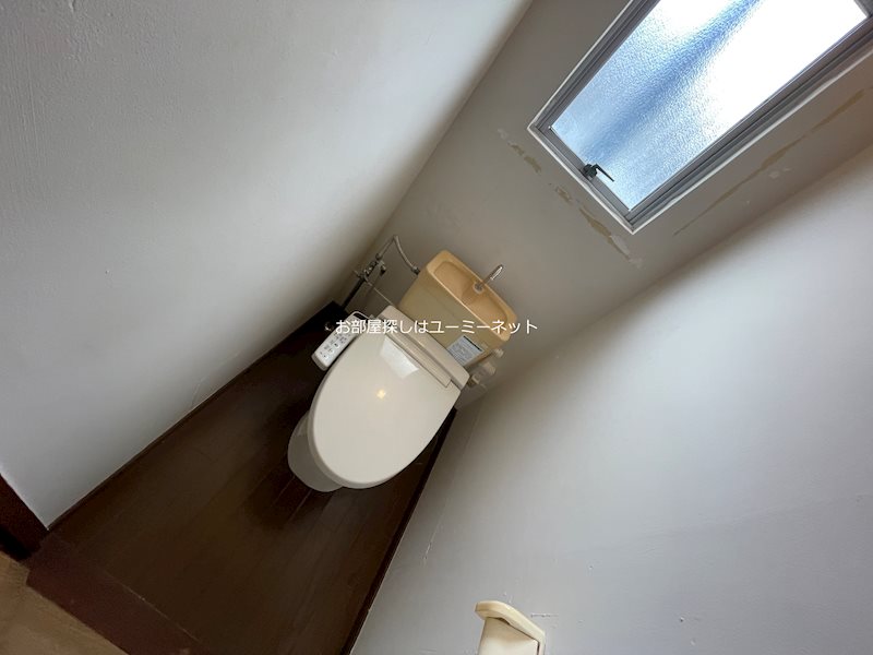 青葉台ファクトリー貸家 トイレ