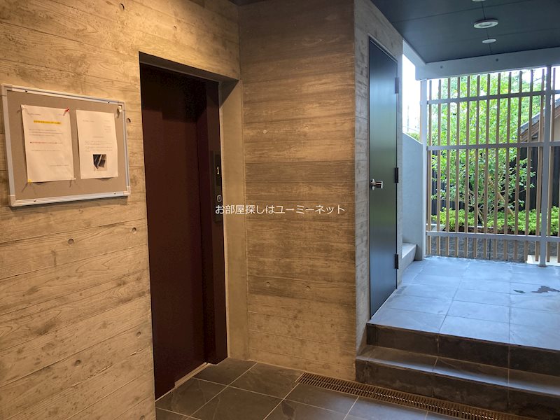 ＴＨＥ・ＧＡＲＤＥＮ ロビー