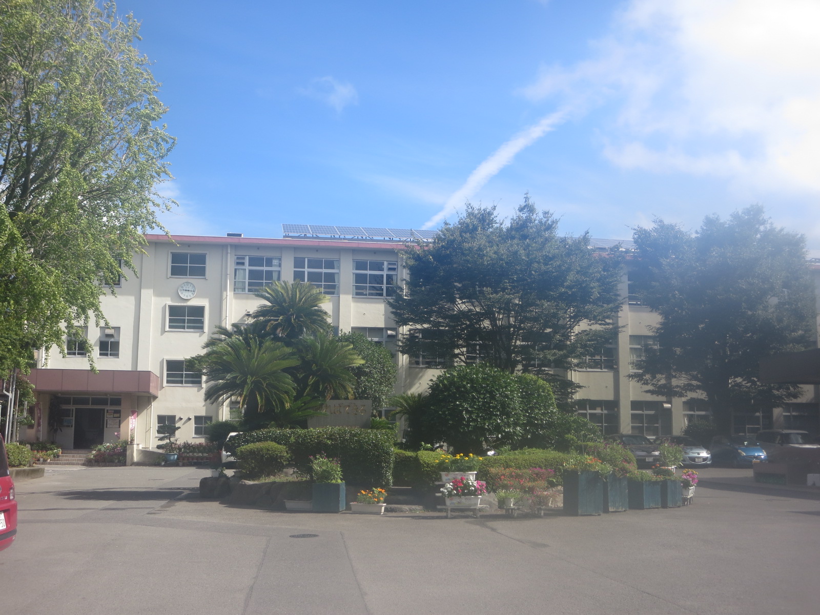 サニーコートM 中学校