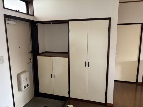 ハッピーハイツ 玄関