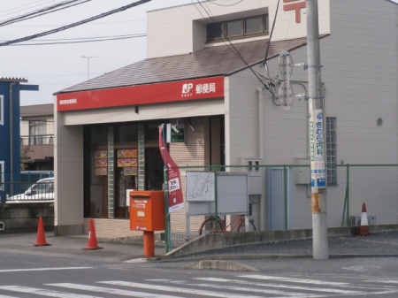 THE　HOUSE　TSURUTA　E棟 郵便局