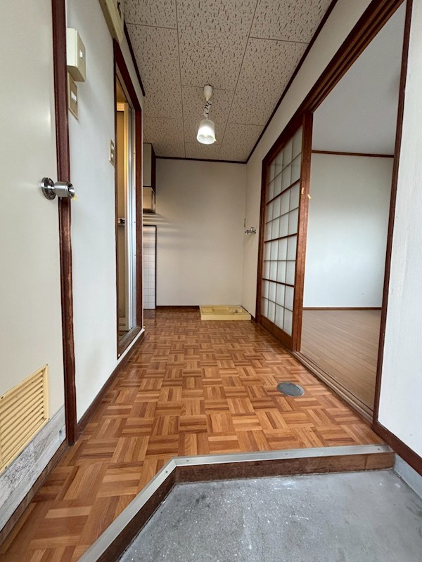 オリエンタルハイツ 玄関