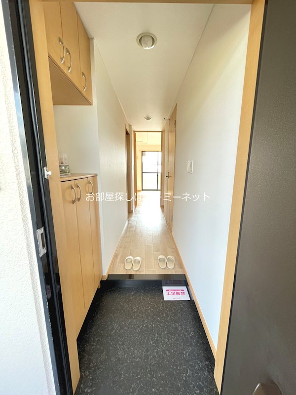 アンソレイユ 玄関
