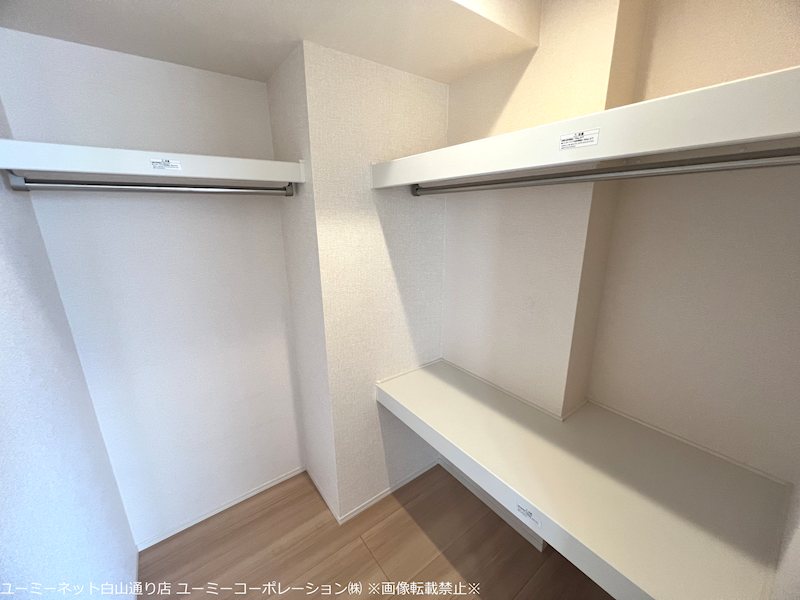 ラ・シャンス 収納
