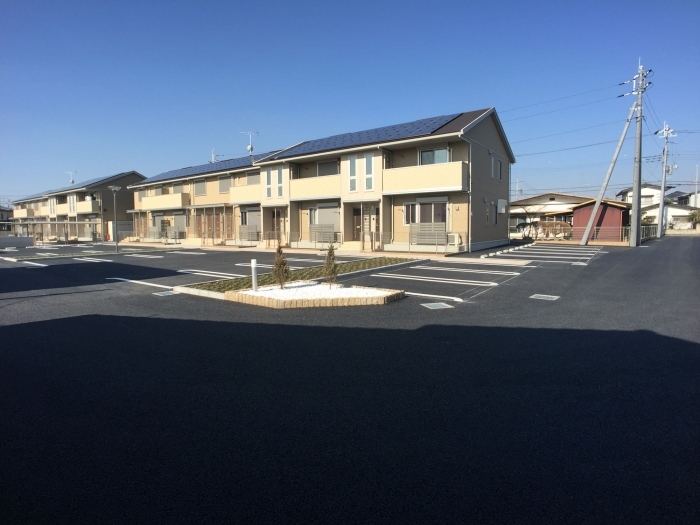 ミルアモール　D 駐車場