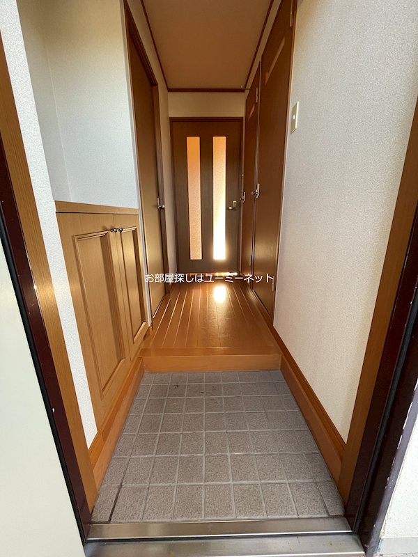 プレステージ中郷 玄関