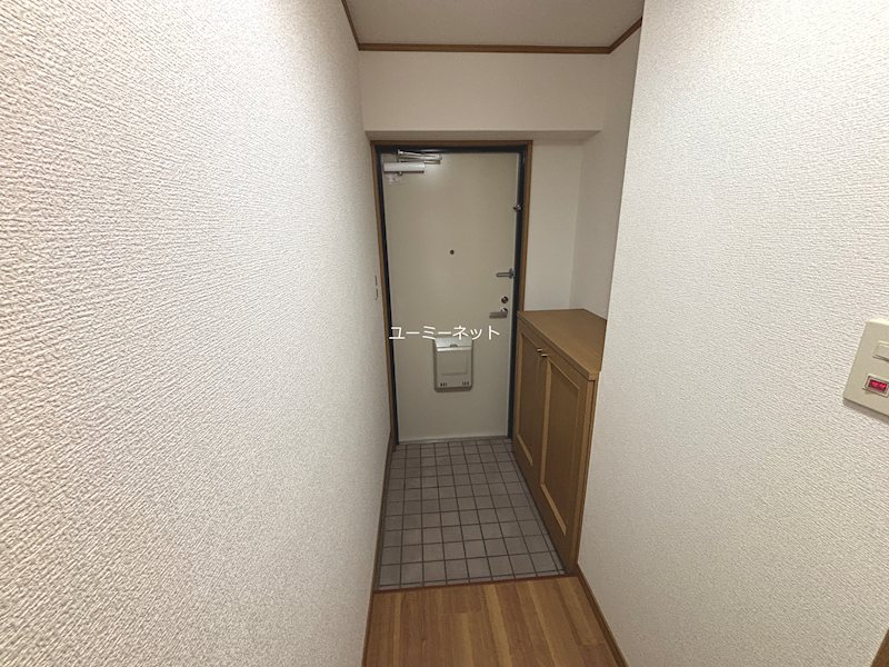 グランディールⅢ（八王寺） 玄関