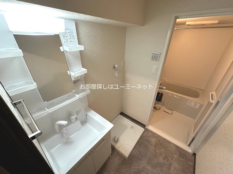 グランシャリオ住吉 洗面所