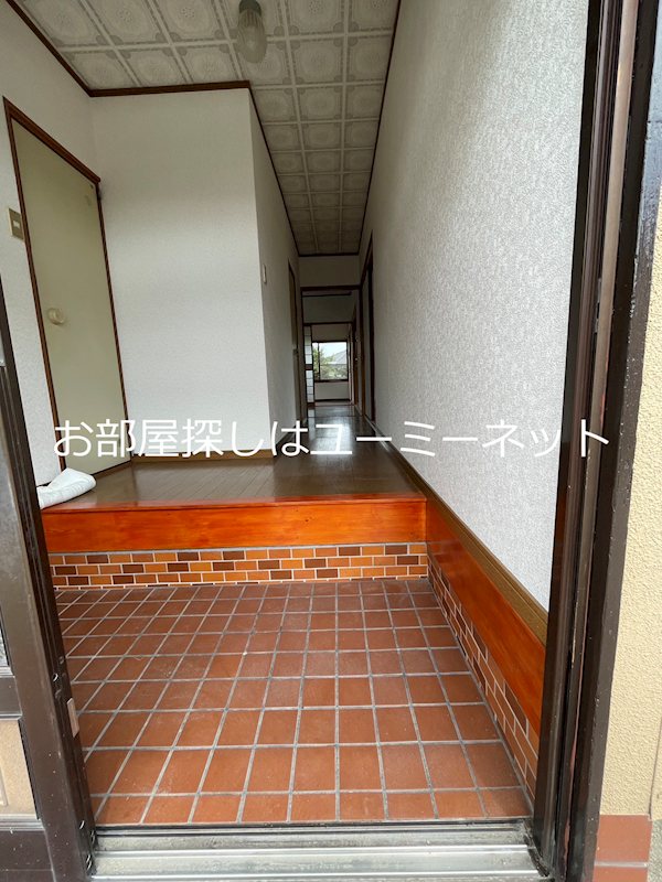 のぶくに住宅 玄関