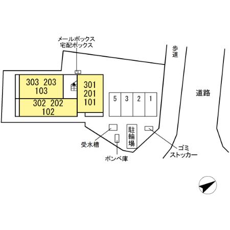 Front of Koganei Station 間取り