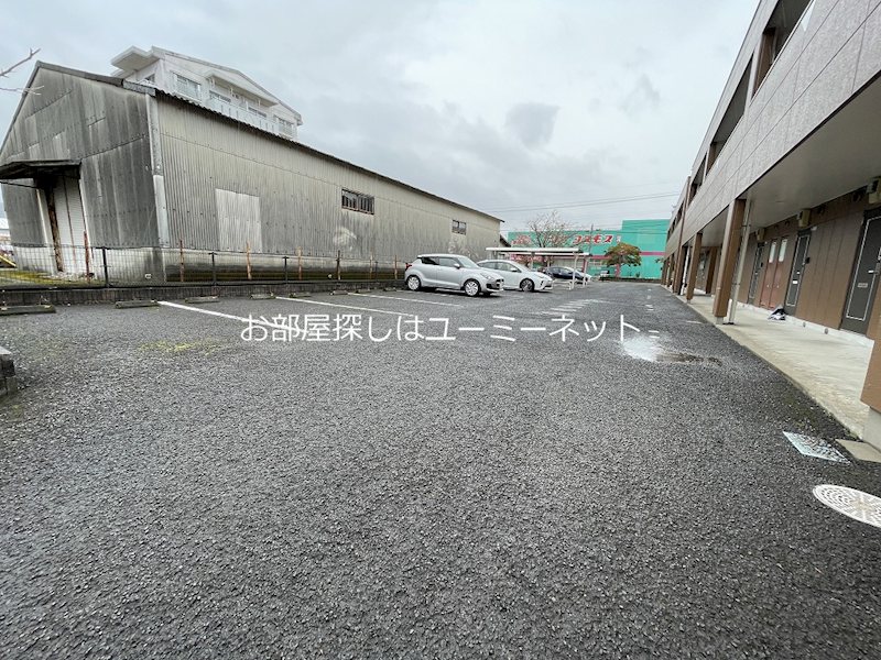 敬愛ハイツA 駐車場