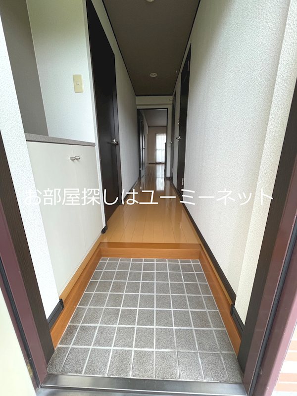 グランヒルズ永利 玄関