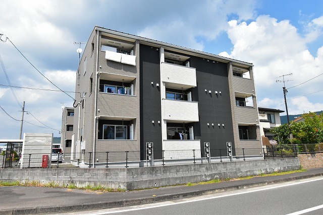 リバーサイド・グラースK 外観
