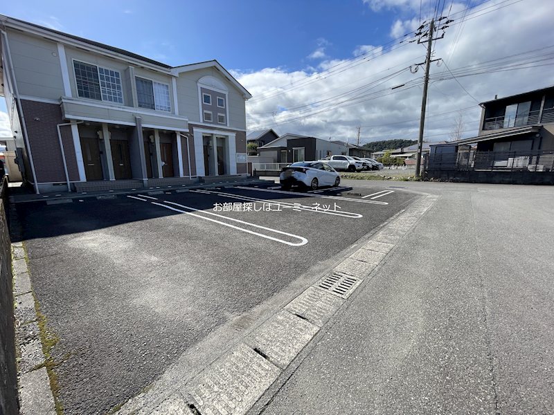 シェトワ 駐車場