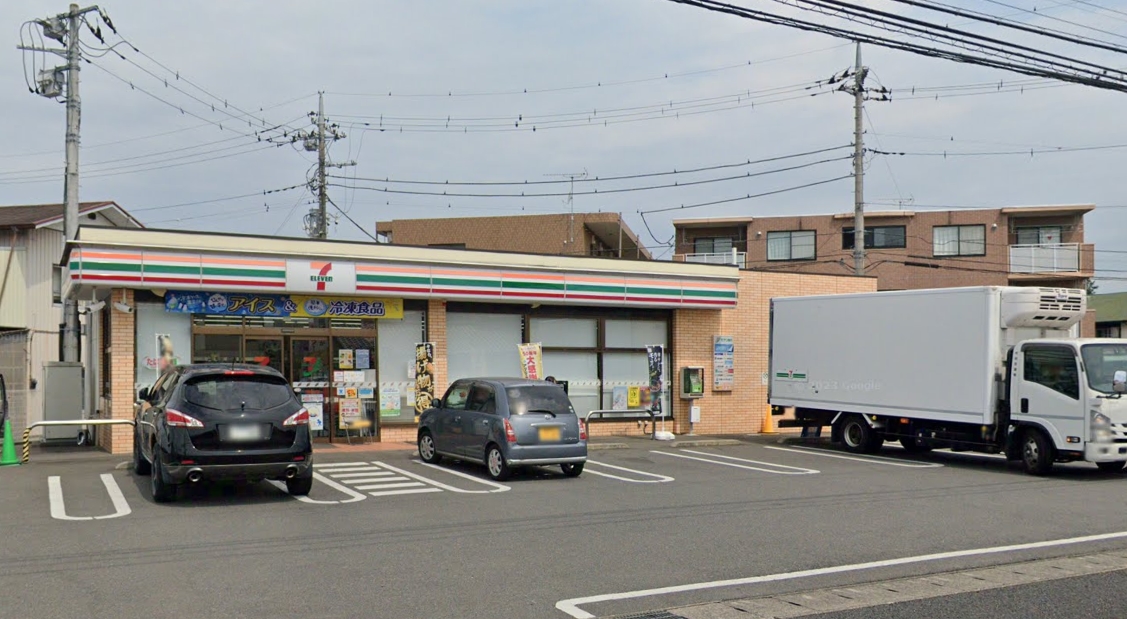 ドリームタウン三和　B棟 コンビニ