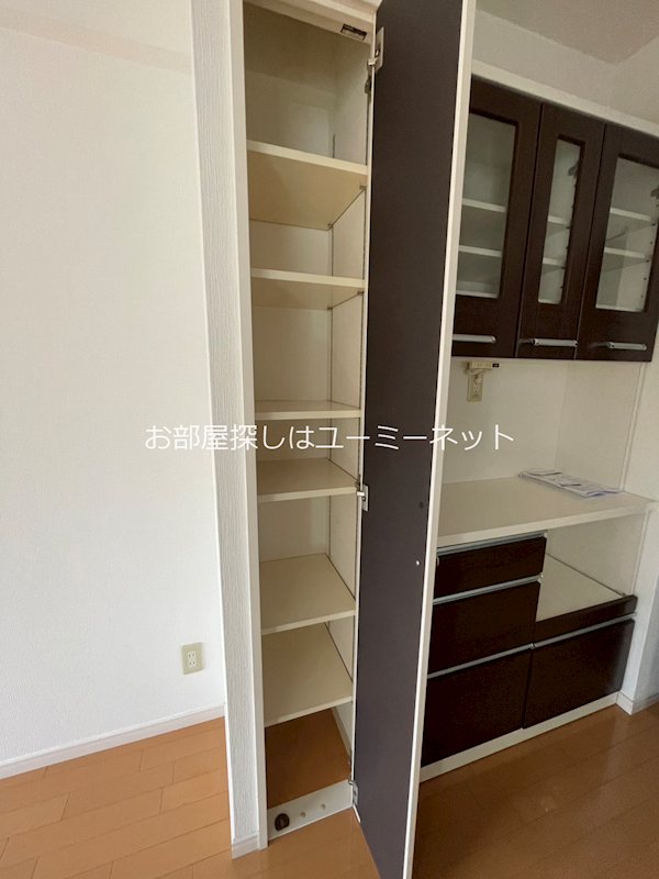ネオアクシス中央町 その他