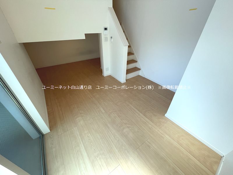 ディアコート琴平 リビング