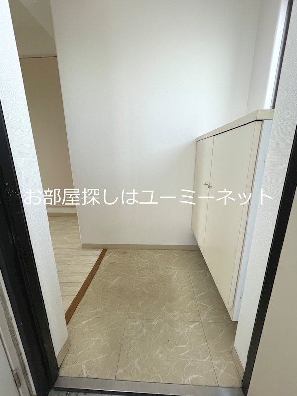 カテドラルJ　 玄関