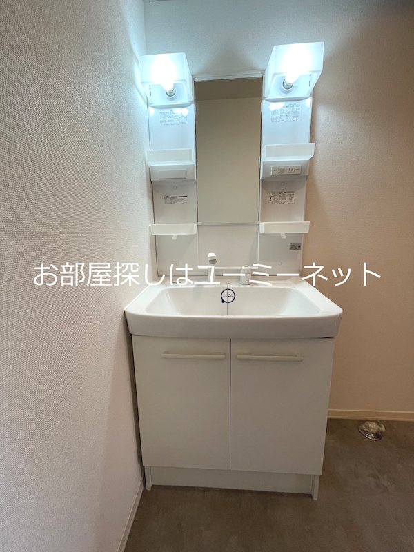 シャーメゾンＫＥＩ 洗面所