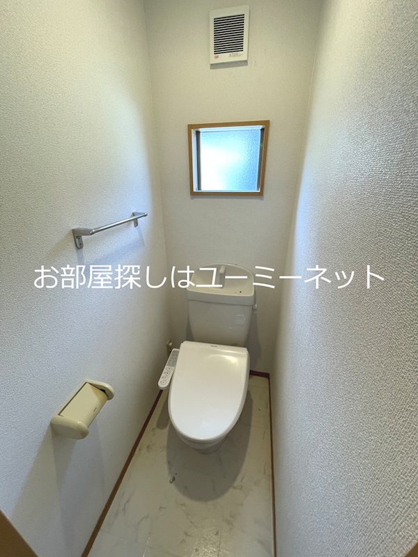 リースランドウェストヴィラ　Ｂ棟 トイレ
