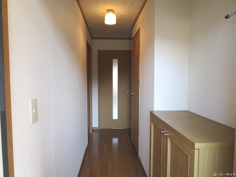 グランディールⅢ（八王寺） 玄関