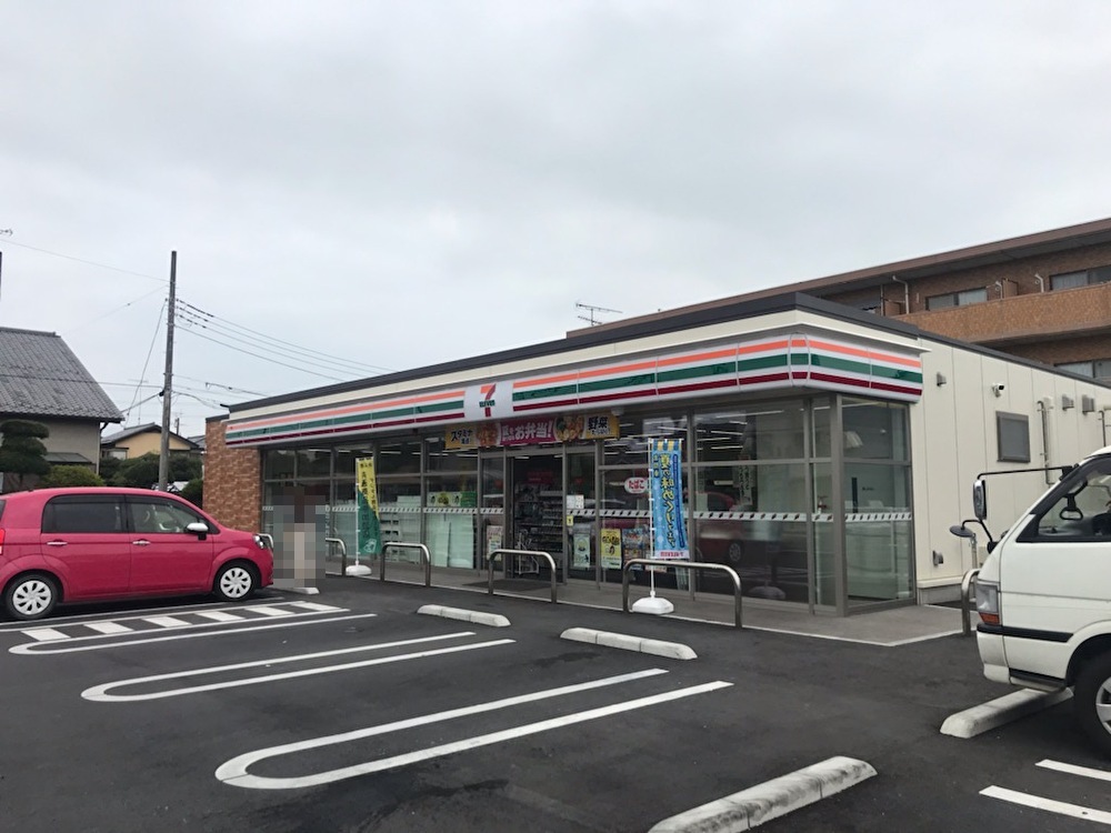 ウィルモアガーデン　Ｅ コンビニ