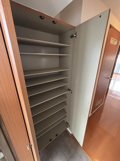 レインボーヒルズ 収納