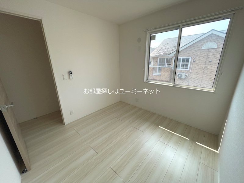 フェリーチェ中郷 ベッドルーム