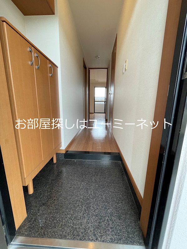リバーブリーズ・天辰 玄関