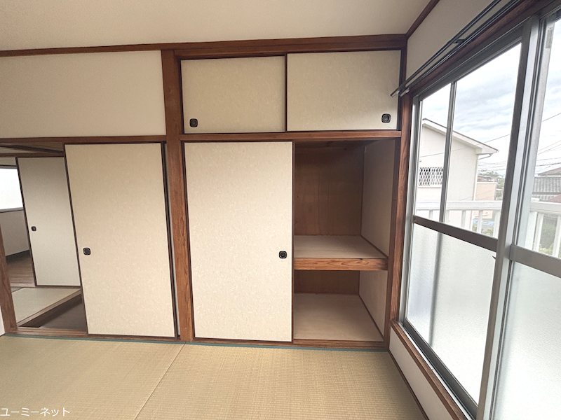 ホワイトガーデン 収納