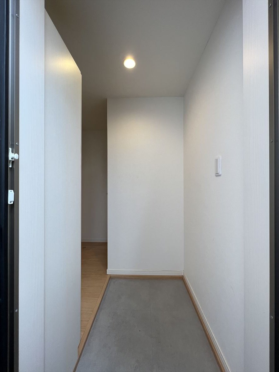 Celeste八王寺 玄関