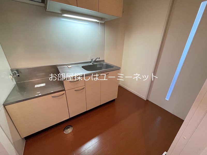 リードインアイエスヒラノ キッチン