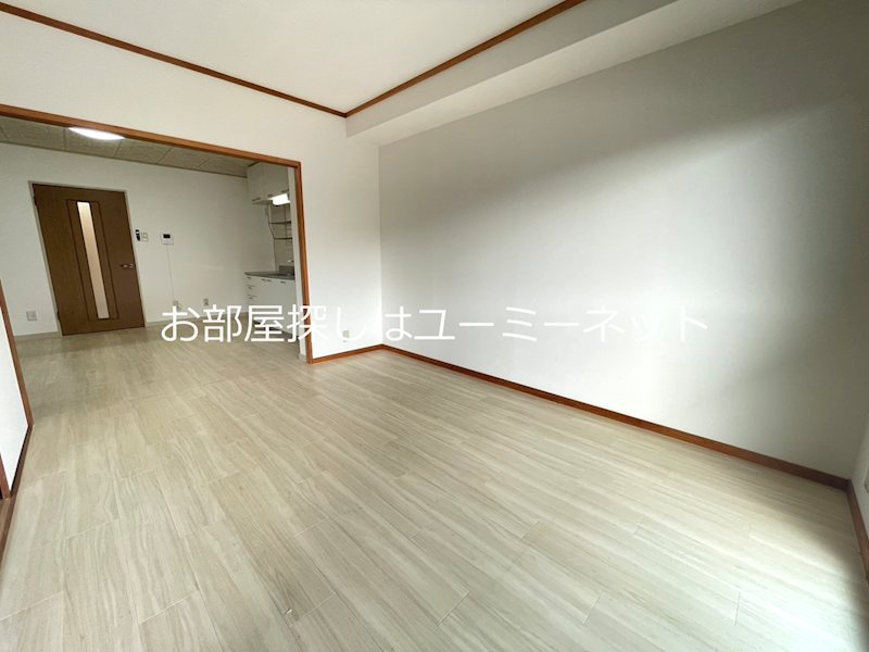 ベネフィス西陵 リビング