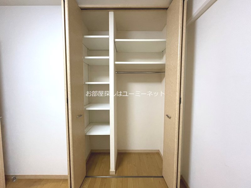ジェネラス中央町 収納