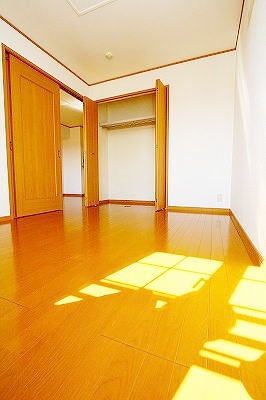 グリーンヴィレッジ 収納